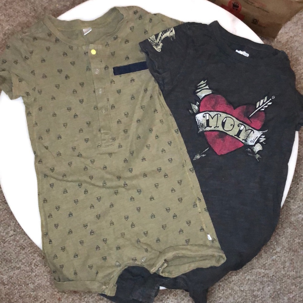 Baby boy onesie Set size 18-24 & 24m